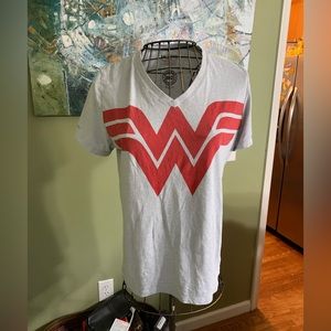 Ladies Under Armour Wonder Woman T-shirt in size XL.